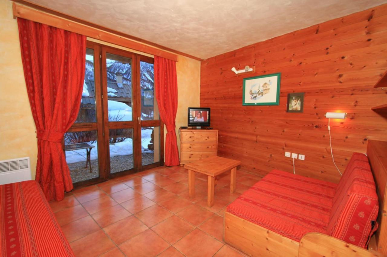 Le Barlèt23 pers Hameau des Chazals Nevache Hautes Alpes Esterno foto